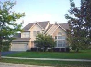 1349 E Thacker St, Schaumburg, IL