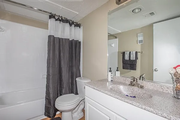E Plan - Bathroom