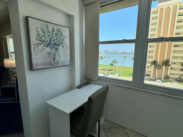 4550 Cove Cir #507 — Photo 16