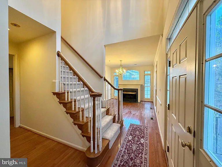 552 Winding Rose Dr — Photo 2