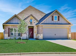 7900 Ace Ct, Navasota, TX 77868