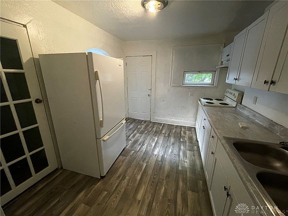 4th image of 708-710 McCleary Ave