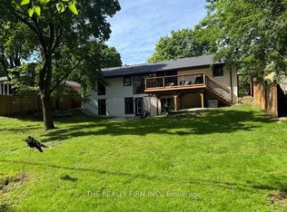57 Naomee Cres, London, ON N6H3T3
