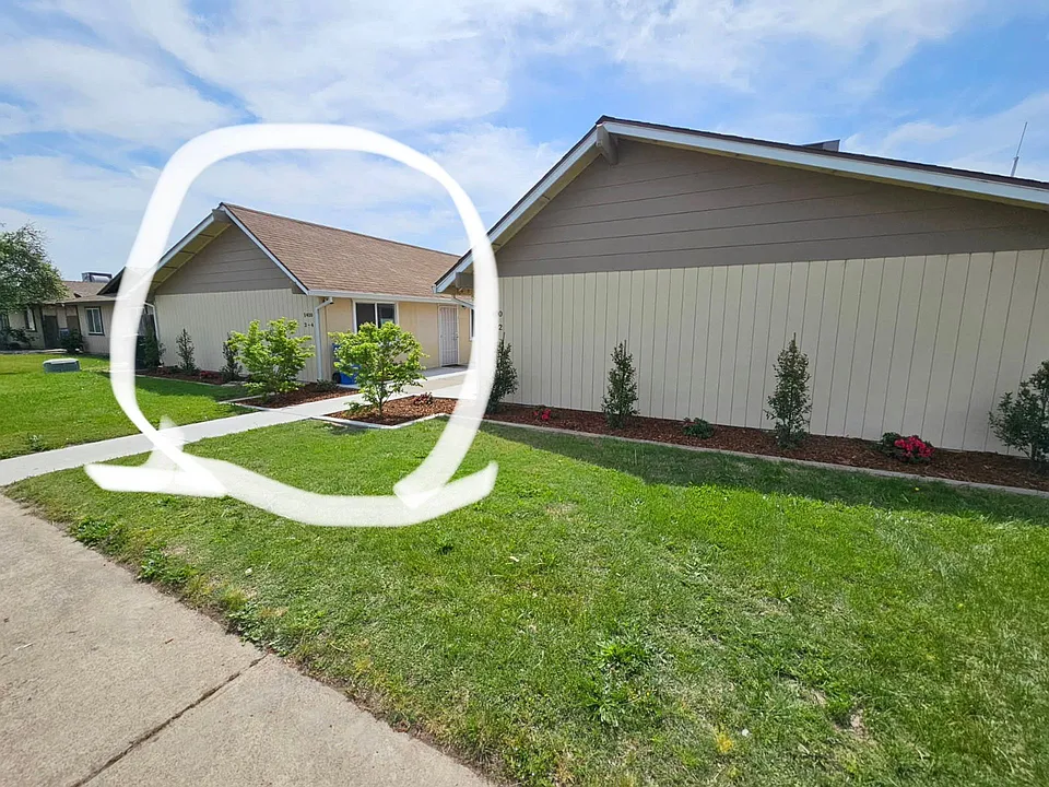 1400 W Canal Dr