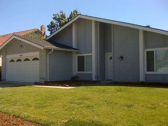 2nd image of 4005 McLaughlin Ave