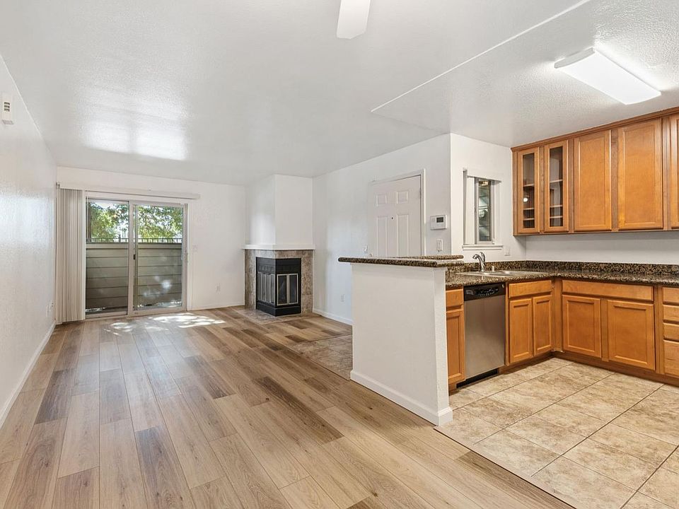1st image of 3715 Tallyho Dr APT 91