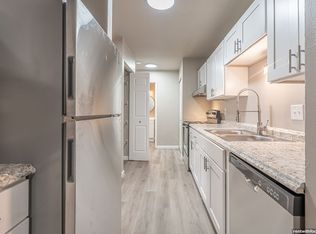 110 Lakecrest Dr APT 212, Beaver Dam, WI 53916