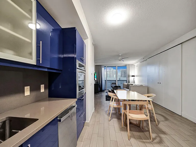 3101 Bayshore Dr #602 — Photo 32