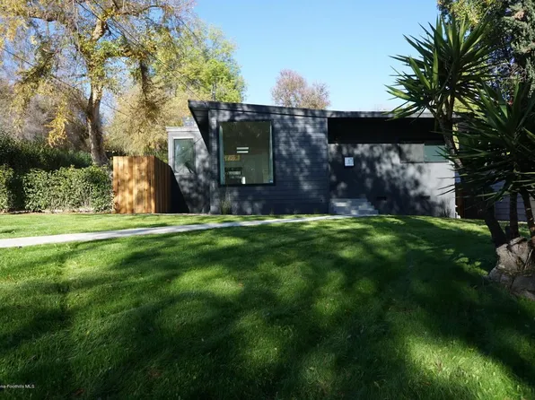 903 S Avenue 60, Los Angeles, CA 90042