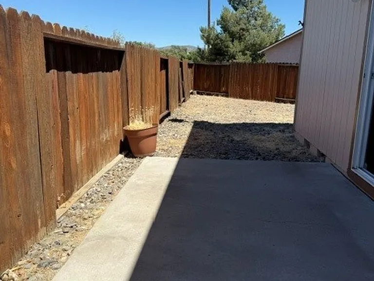 4172 Gordon St — Photo 16