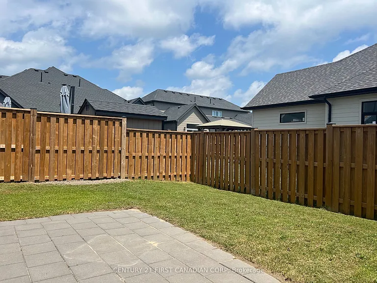 38 Compass Trl — Photo 15