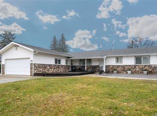 1480 Robinson Dr, Red Bluff, CA 96080