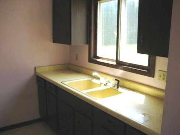 3rd image of 2221 N 36th St #2225