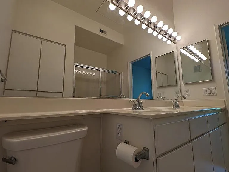 12360 Carmel Country Rd #307 — Photo 25