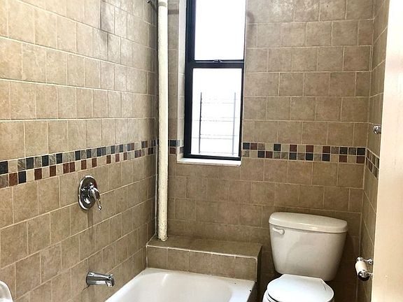 5th image of 371 Eastern Pkwy #2C