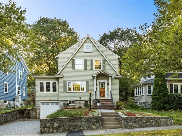 546 Fellsway E, Malden, MA 02148