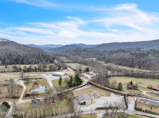 1988 Winona Rd, Huntsville, TN 37756