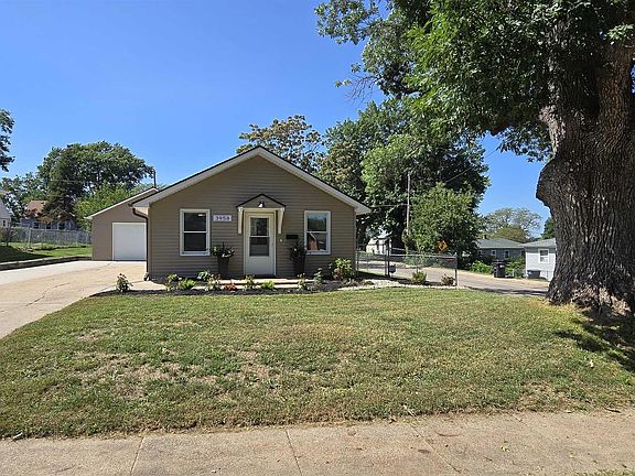 2nd image of 3958 N 53rd St