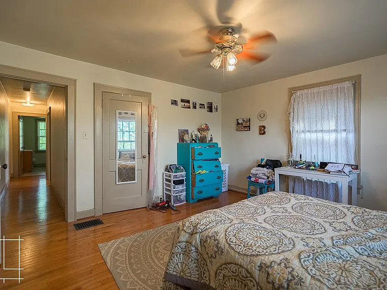 1238-1244 Forsythe Ave — Photo 17