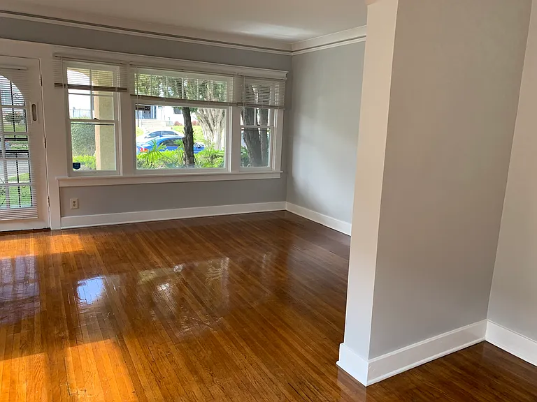 766 N Ridgewood Pl #1 — Photo 3