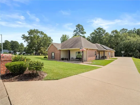 3001 Legacy Loop, Pineville, LA 71360