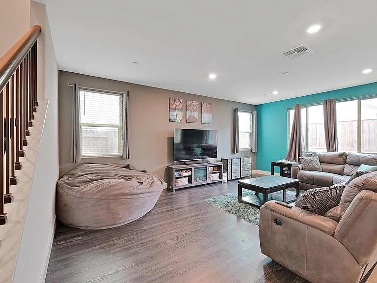 4307 Orpheus Cir — Photo 6