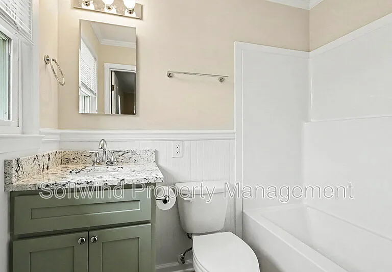 1050 Pinecrest Dr — Photo 13