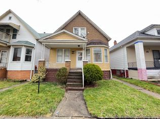 11424 Gallagher St, Hamtramck, MI 48212