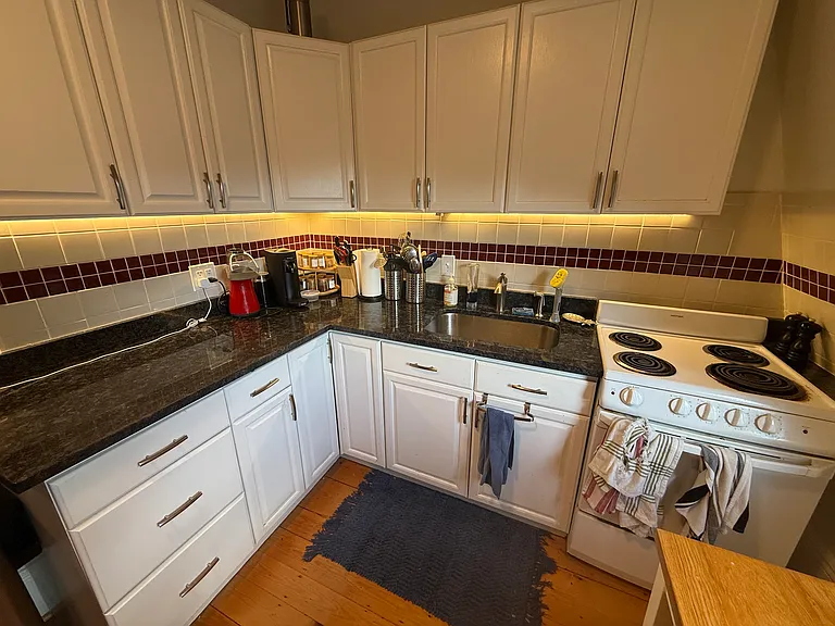 10 Sumner Rd — Photo 6