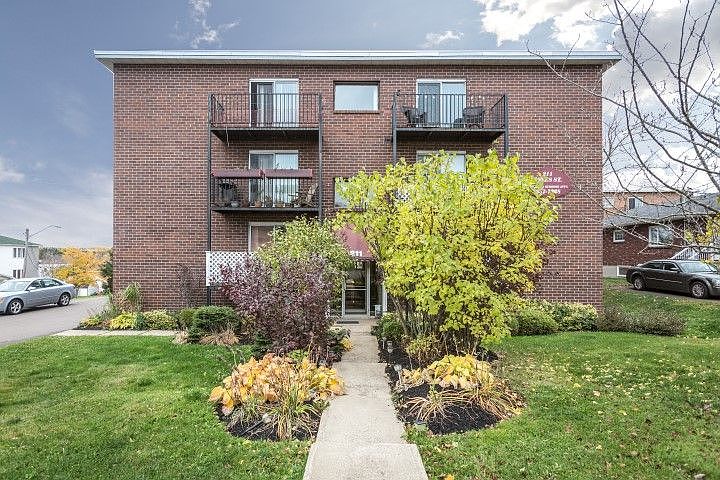 211 Jones St #5, Moncton, NB E1C 6K4 | Zillow