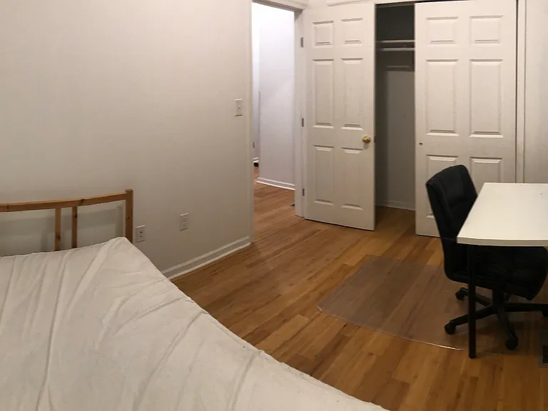 224 S 44th St #1 — Photo 4