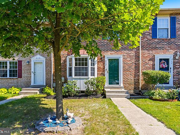 3rd image of 313 Cool Breeze Ct