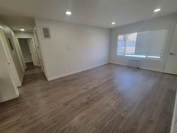 2nd image of 6315 Aldama St APT 6