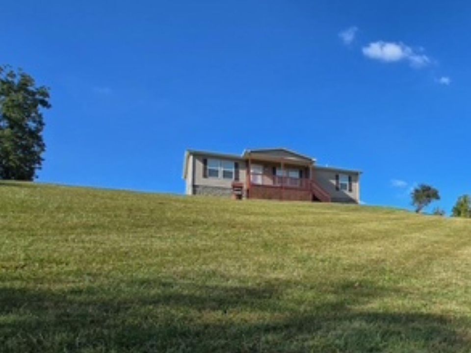 1st image of 1763 Pendleton Rd