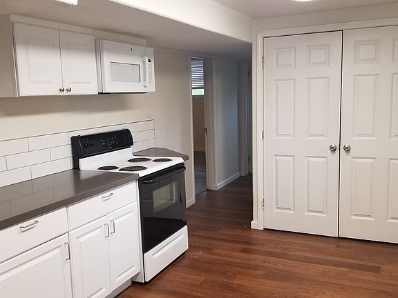 2nd image of 21212 119th St E #2