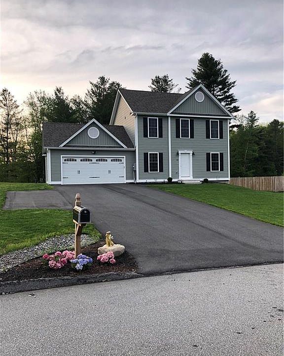 1st image of 43 Brookside Dr