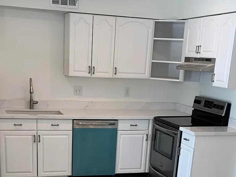 4847 E Cambridge Ave #2 — Photo 11