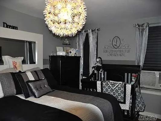 Sold by Exit Kingdom Realty | media 12