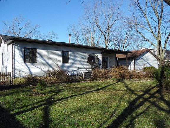 4th image of 9551 S 89th Ave