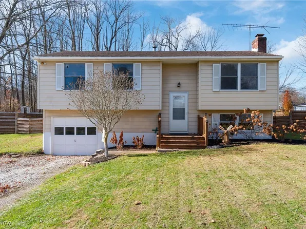 6270 Pinto Dr, Clinton, OH 44216
