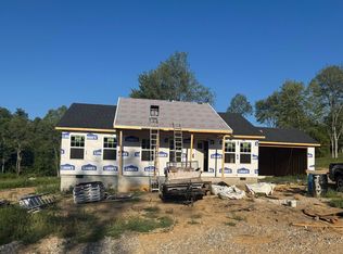 55 Whispering Oaks Ln, Manchester, KY 40962