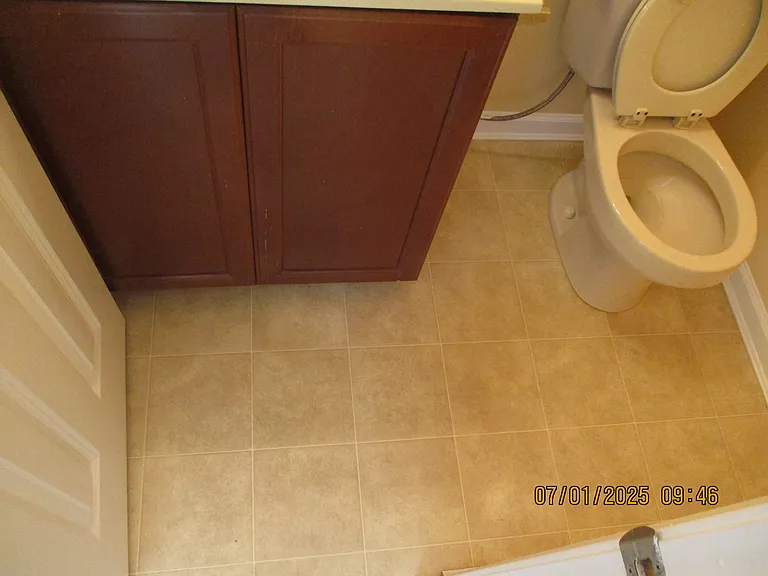515 Leesburg Dr — Photo 12