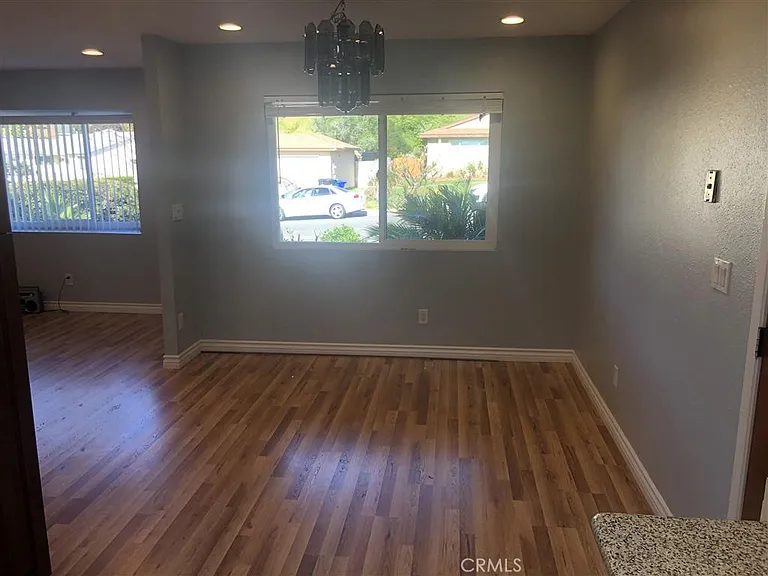 1914 Altamont Ct — Photo 6