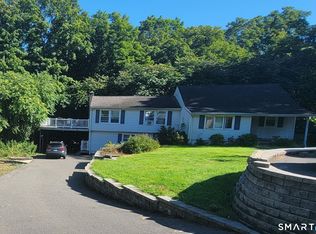 1213 Yale Ave, Wallingford, CT 06492