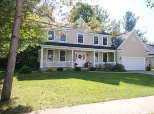 5205 Vandemere Dr, Midland, MI 48642