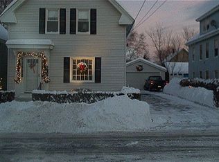 16 Lundberg St, Lowell, MA 01852