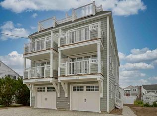180 Kings Hwy #A, Hampton, NH 03842