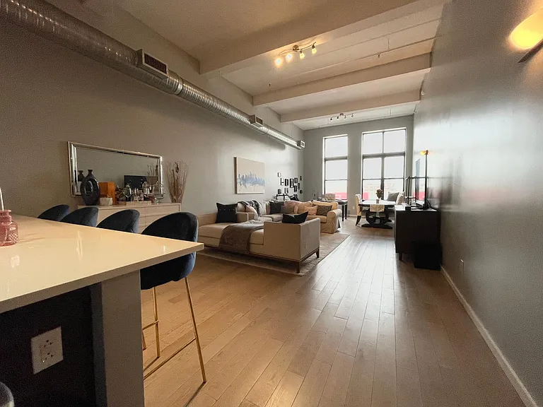 728 Market St #503 — Photo 5