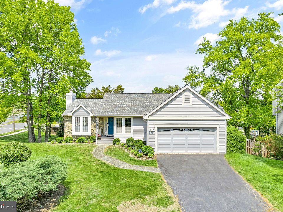 10966 Adare Dr, Fairfax, VA 22032 Zillow