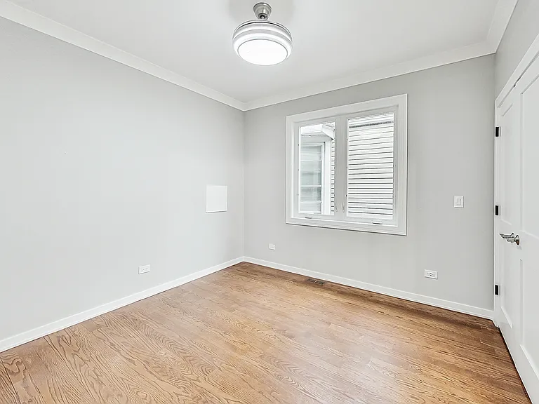 6626 S Ingleside Ave — Photo 24